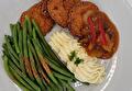 Aardappelpuree, Haricots Verts, Mini Schnitzel en Jaegersaus