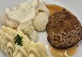 Aardappelpuree, Bloemkool met Kaassaus, Toscaanse Rundersteak en Braadjus
