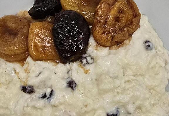 Dikke Rijst met krenten en rozijnen en Tutti Frutti